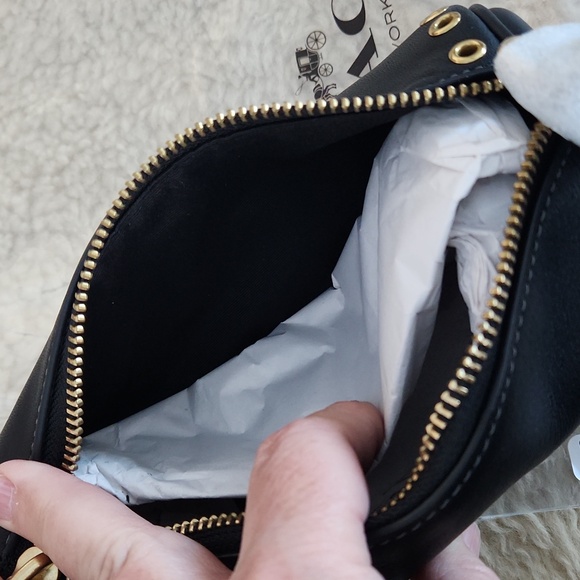 NWT IOP Coach Black Leather Nolita Barrell Bag With Grommets 🖤🎁🌙 - Picture 15 of 16